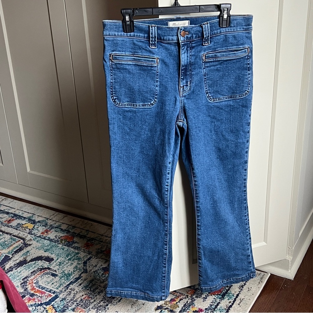 Madewell Mid-Rise Kick Out Jeans with Patch Pockets in Penman Wash size 30